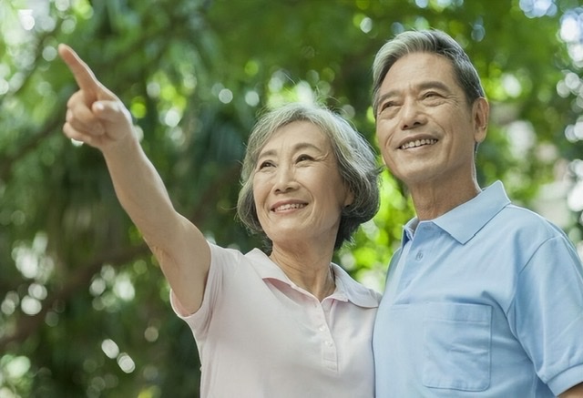 65 岁:活着,藏在时光里的深情告白 65 岁:活着,藏在时光里的深情告白