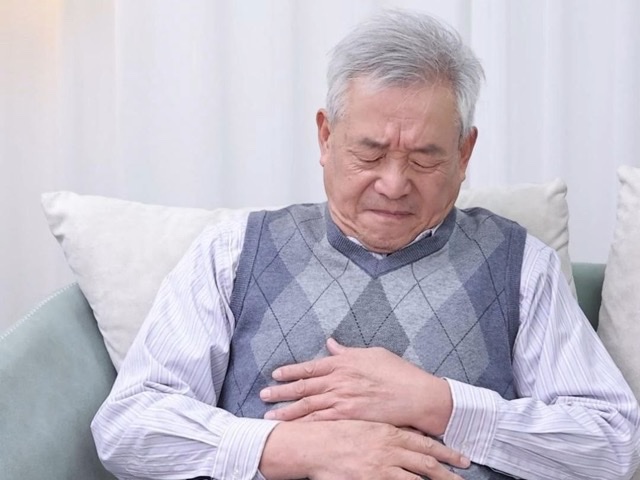 胃癌偏爱这几类人:甜食不离口、一点就发火的人要当心 胃癌偏爱这几类人:甜食不离口、一点就发火的人要当心