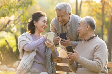 被忽视的“痴呆推手”:不是多糖也不是酒精,这个习惯正悄悄伤害大脑 被忽视的“痴呆推手”:不是多糖也不是酒精,这个习惯正悄悄伤害大脑