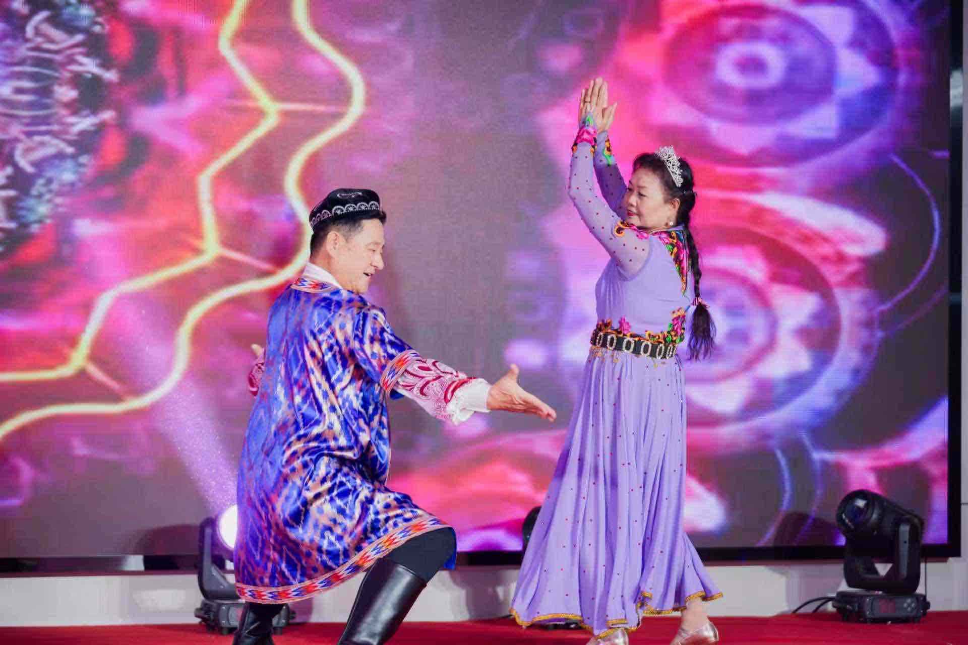 快迅:福米寿&清大德人管理总部十六周年庆典举行 聚焦老年健康与文化交融 快迅:福米寿&清大德人管理总部十六周年庆典举行 聚焦老年健康与文化交融