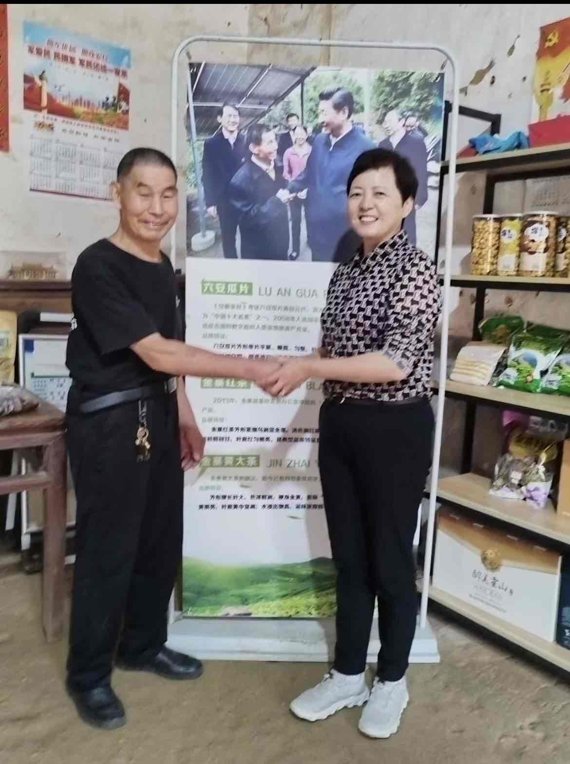 大湾村里话变迁:陈泽申老人的幸福新生活 大湾村里话变迁:陈泽申老人的幸福新生活