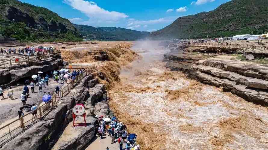 壶口听涛:为银发之旅铺就美好与震撼的旅程 壶口听涛:为银发之旅铺就美好与震撼的旅程