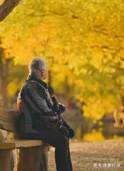 �����򣺸���������̬�Թ�޺ĵ����Լ����������и�֮��ǧ�˺ޣ��޸�֮�˺�ǧ�ˡ�