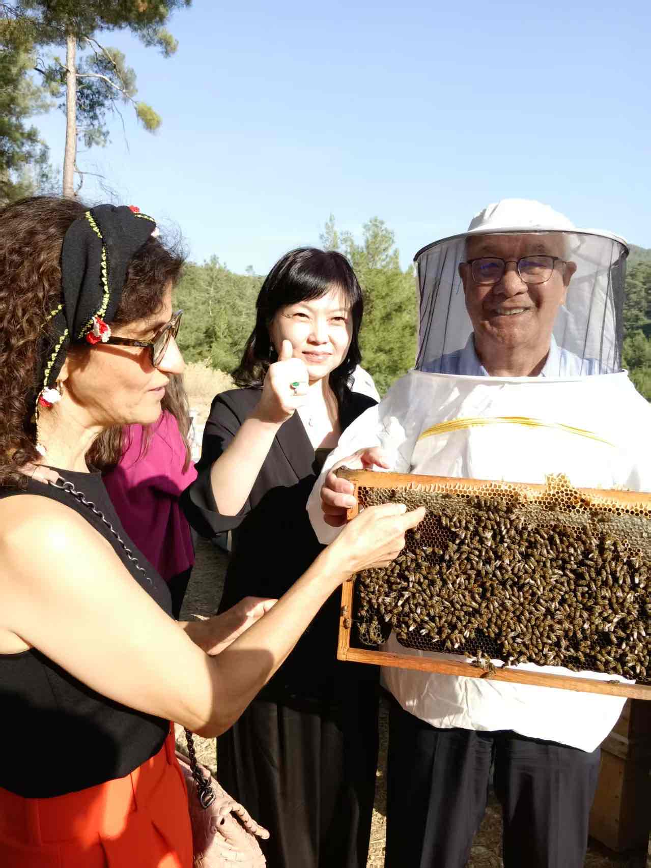 �佺��Ʒ���ܻ�ͪ������������������ �ǲ����京��Խ��Խ�ã�