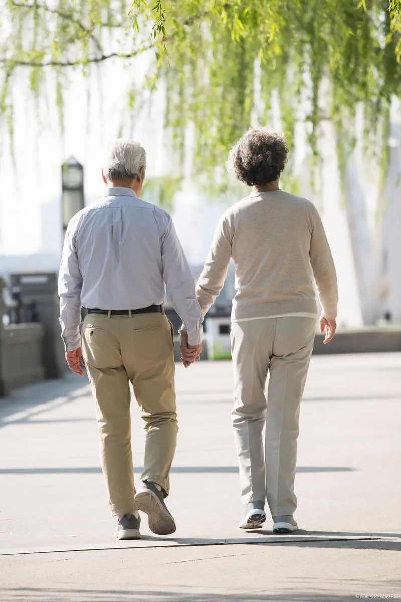 ����ɢ����������ҽ�����ѣ�70��������6��ʱ���ǧ��������