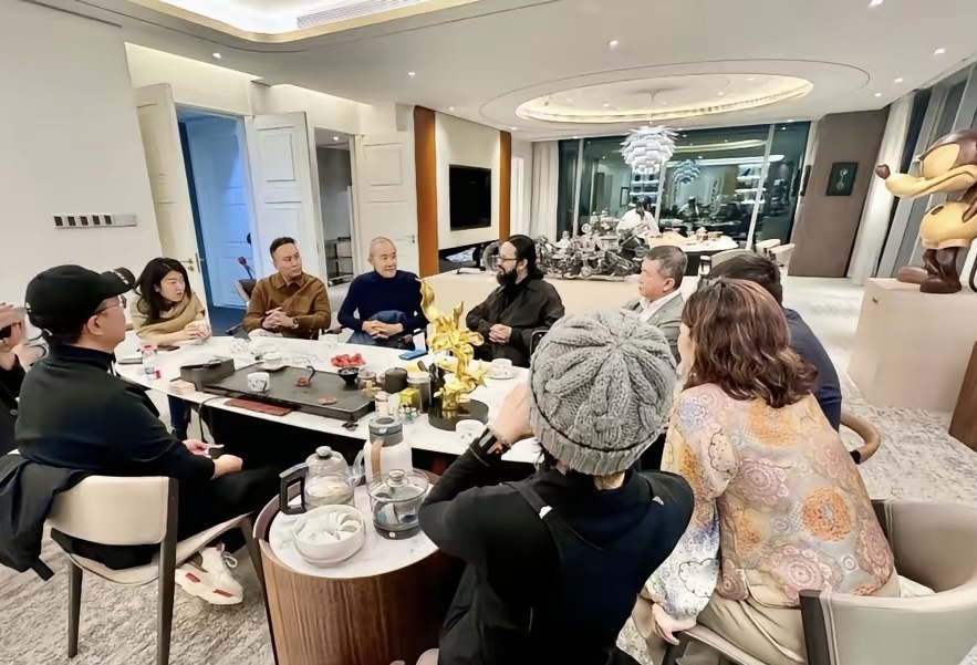 ��ʯ75�꣺жȥ��ױ������Լ���ģ��