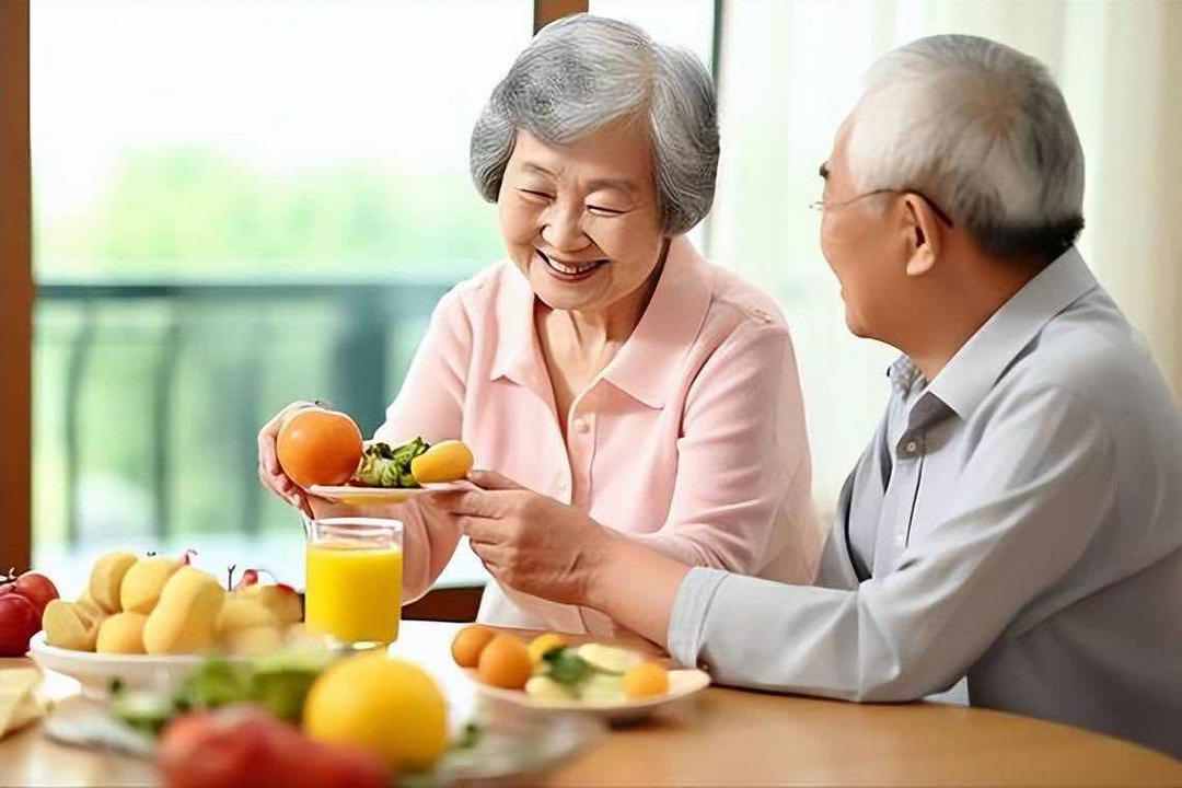 老年人饮食:吃对才健康,清淡软烂、均衡营养是关键 老年人饮食:吃对才健康,清淡软烂、均衡营养是关键