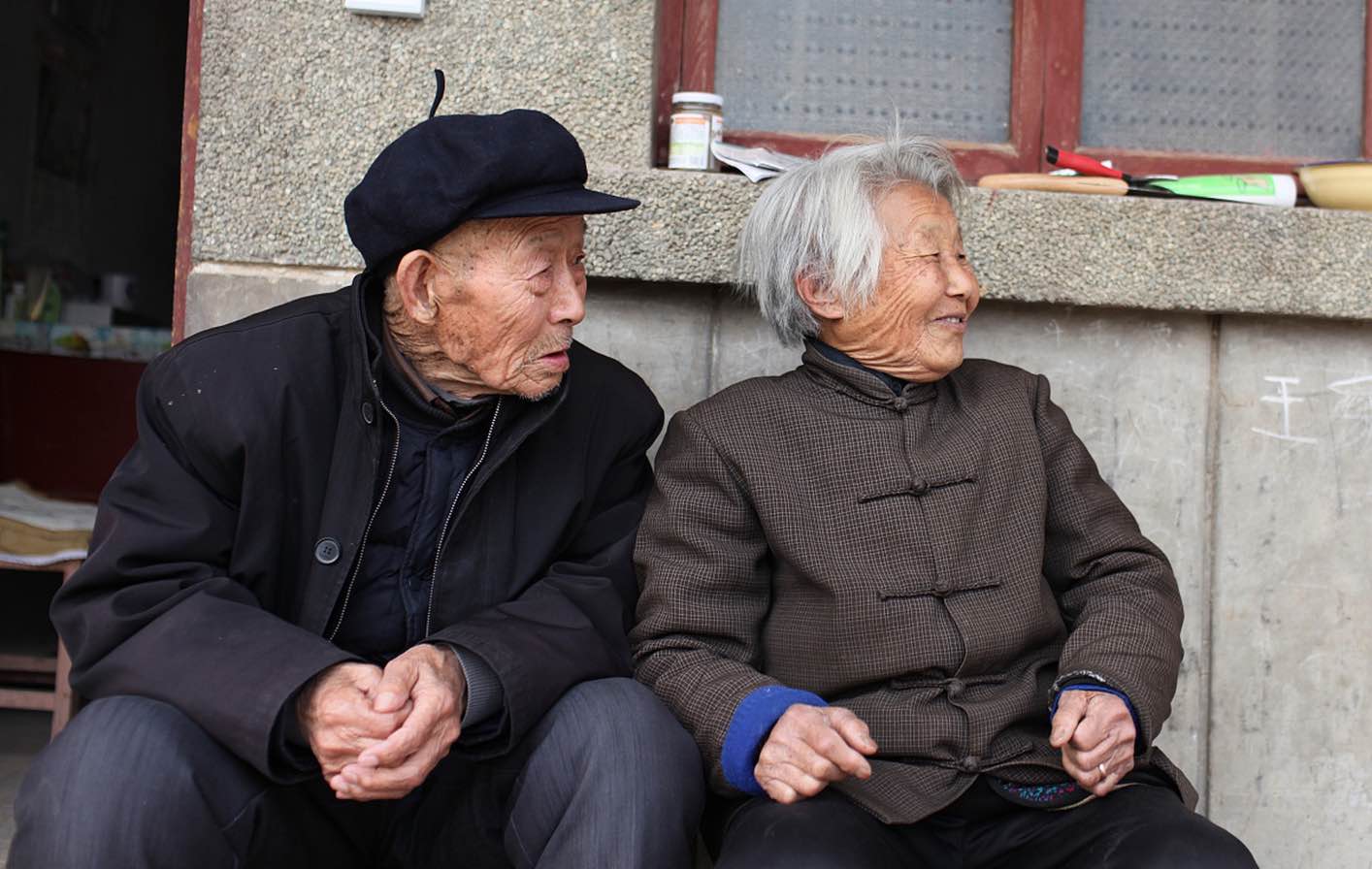 ������ȱ����������ƶ�븻������